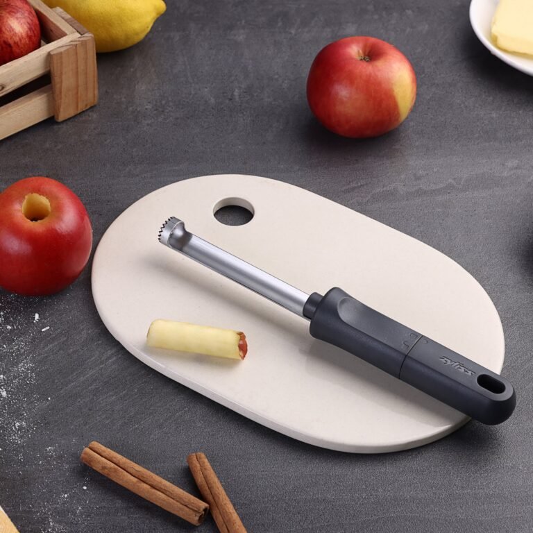 How to Use an Apple Corer Safely